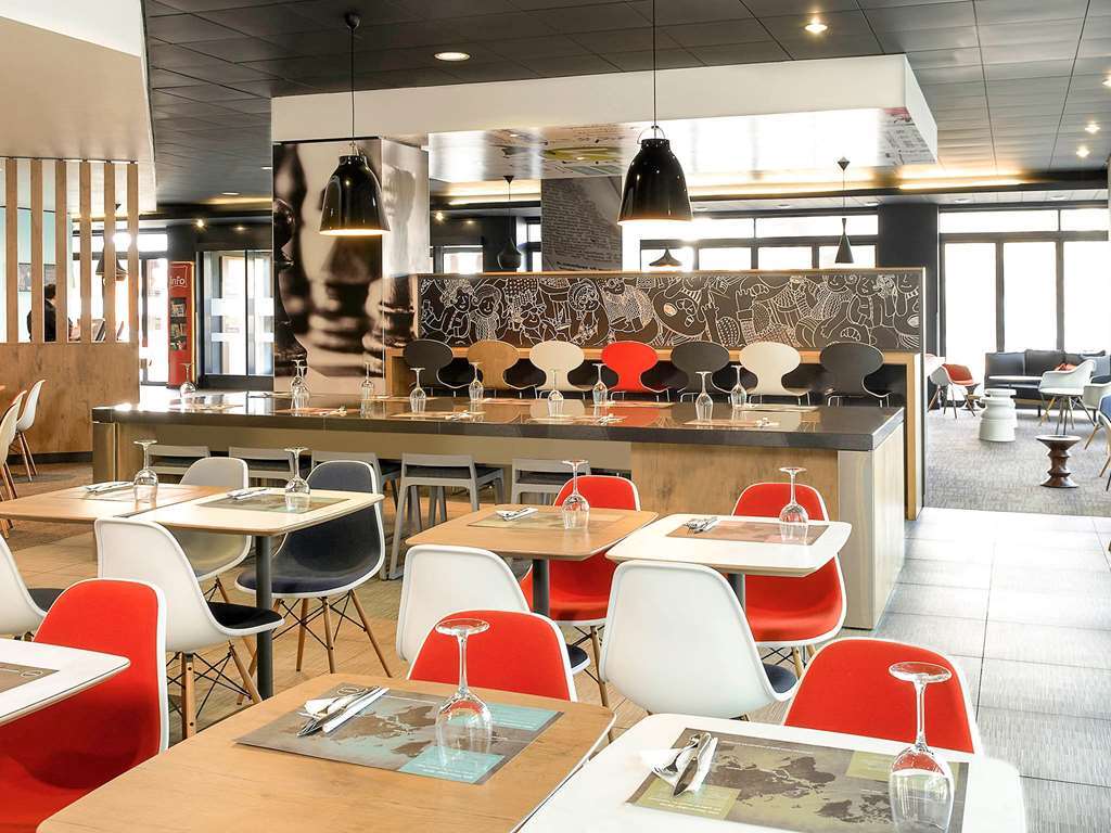 Ibis Reading Centre Otel Restoran fotoğraf